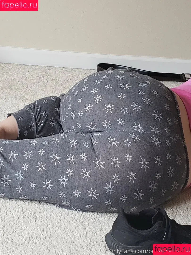 poundcakerulez / poundcakesuwu Onlyfans Photo Gallery 