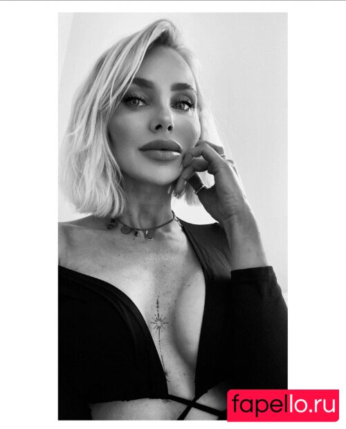 mishacross_x Nude Onlyfans Photo 34