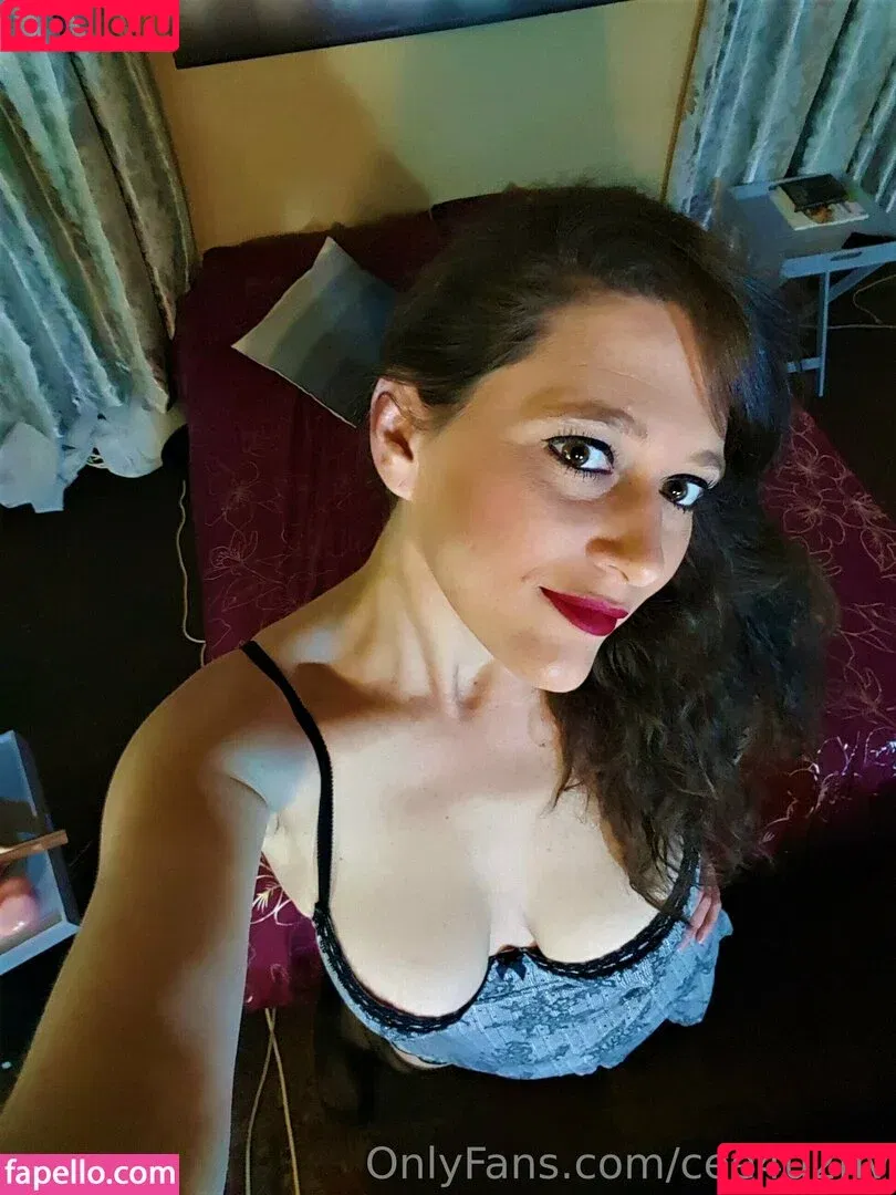 cee4u2nv Onlyfans Photo Gallery 