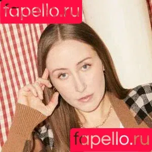 Erin Doherty / erinrdoherty Onlyfans Photo Gallery 