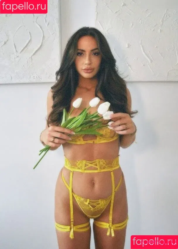 Jennifer Saro / jennifer.saro / jennifersaro1 Onlyfans Photo Gallery 