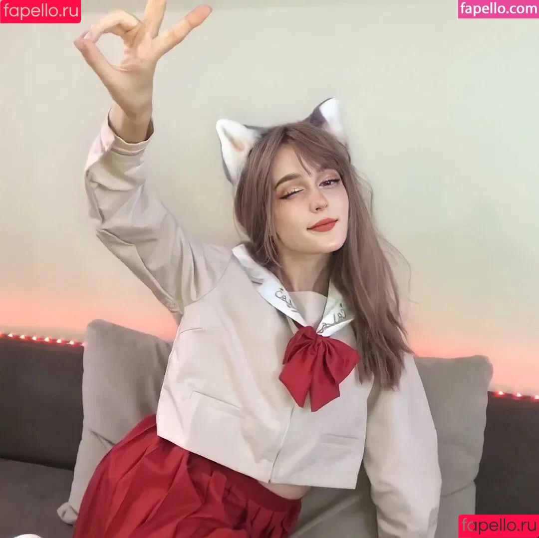 bunsareus / nenormova Onlyfans Photo Gallery 