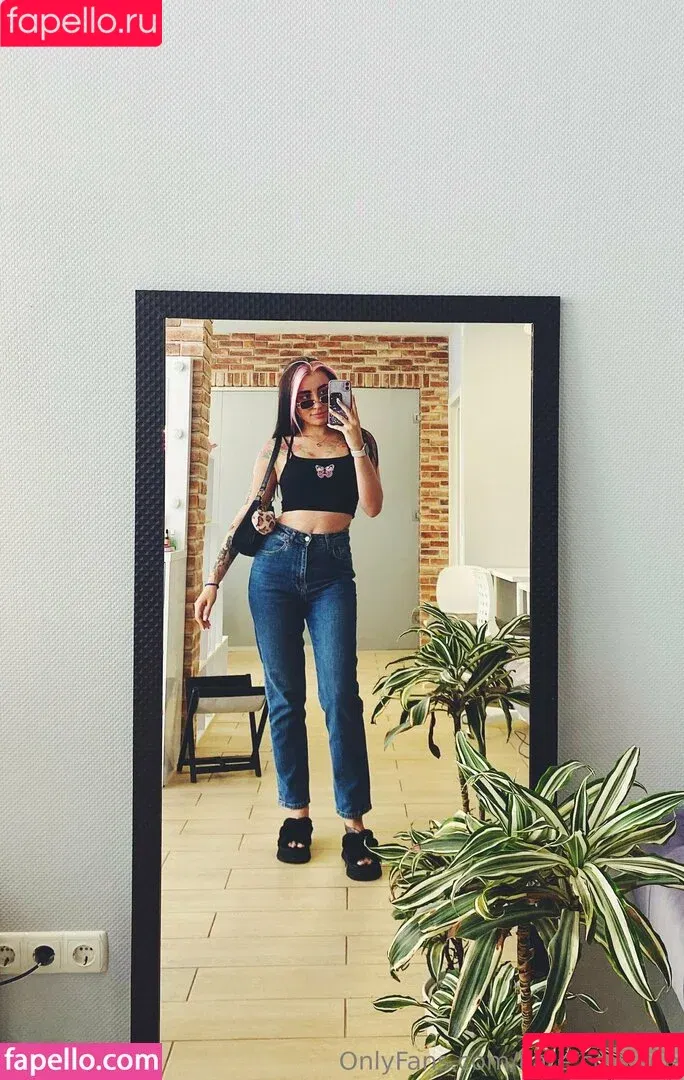 kate.courage / kate_courage / katecouragemusic Onlyfans Photo Gallery 