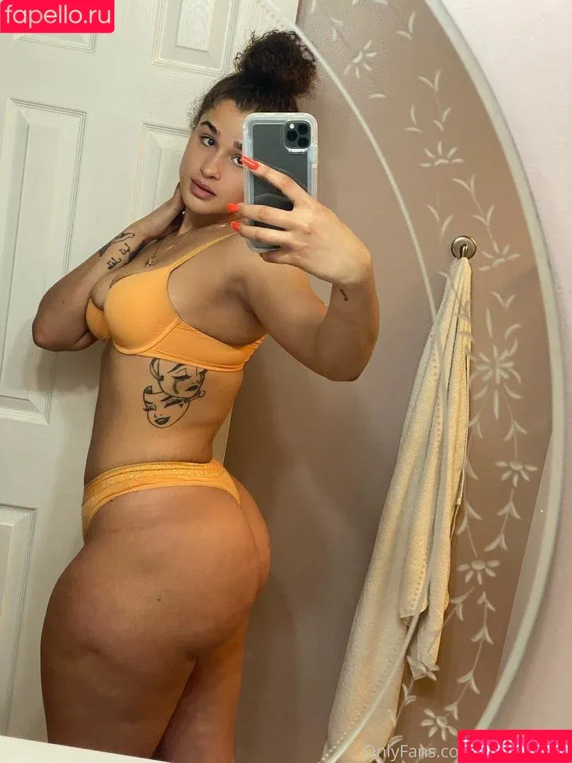 Janaevic / janae girard / janaegirard Onlyfans Photo Gallery 