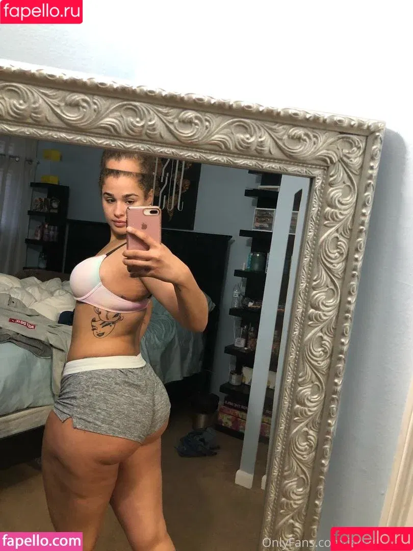 Janaevic / janae girard / janaegirard Onlyfans Photo Gallery 