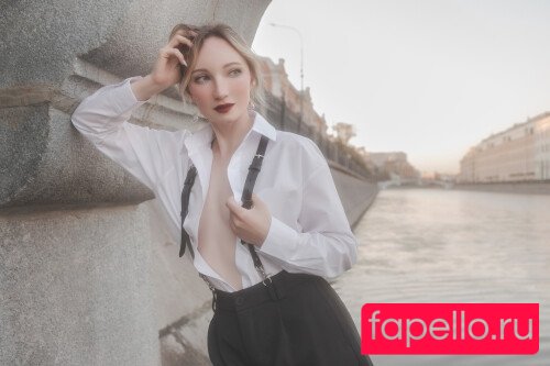Anna Müller Nude Onlyfans Photo 13