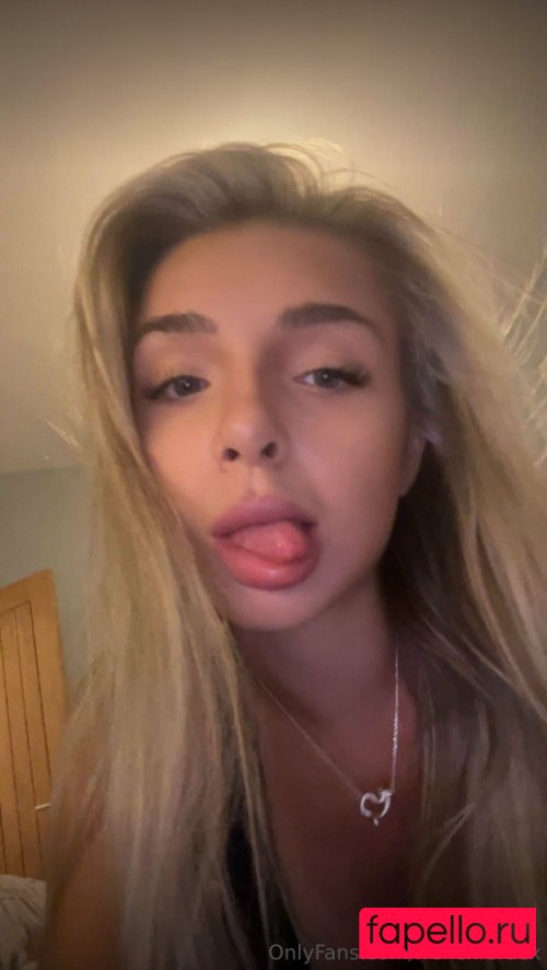 mads.loved Nude Onlyfans Photo 21