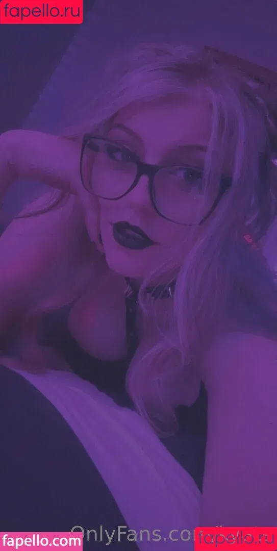 Kyats / kyat.cosplay / mahoumeido Onlyfans Photo Gallery 