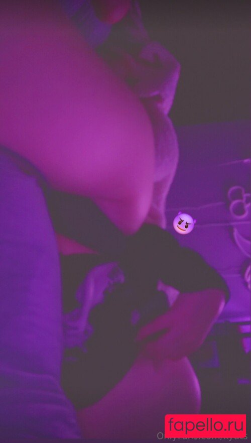 Kyats Nude Onlyfans Photo 34