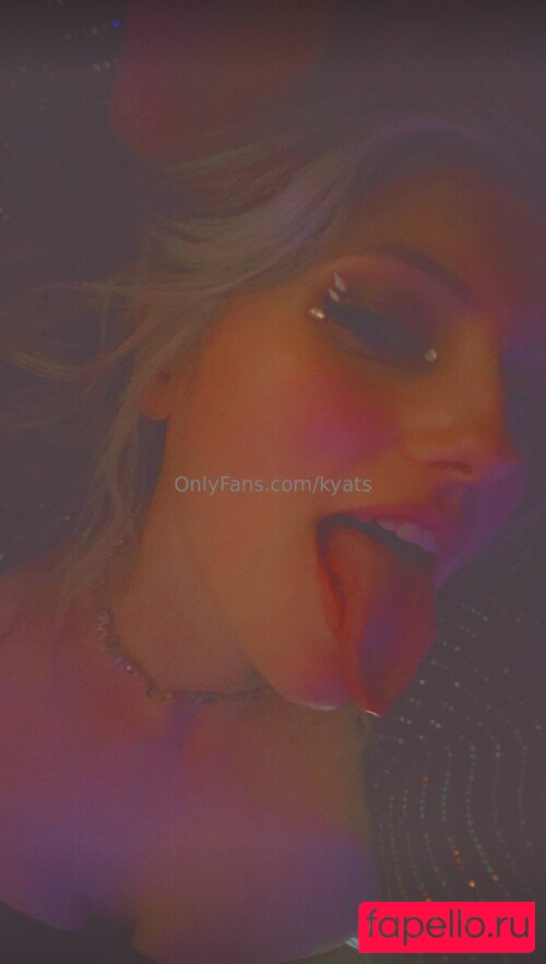 Kyats Nude Onlyfans Photo 29