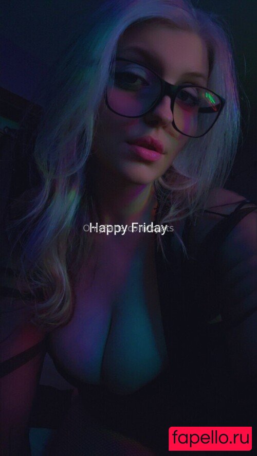 Kyats Nude Onlyfans Photo 4