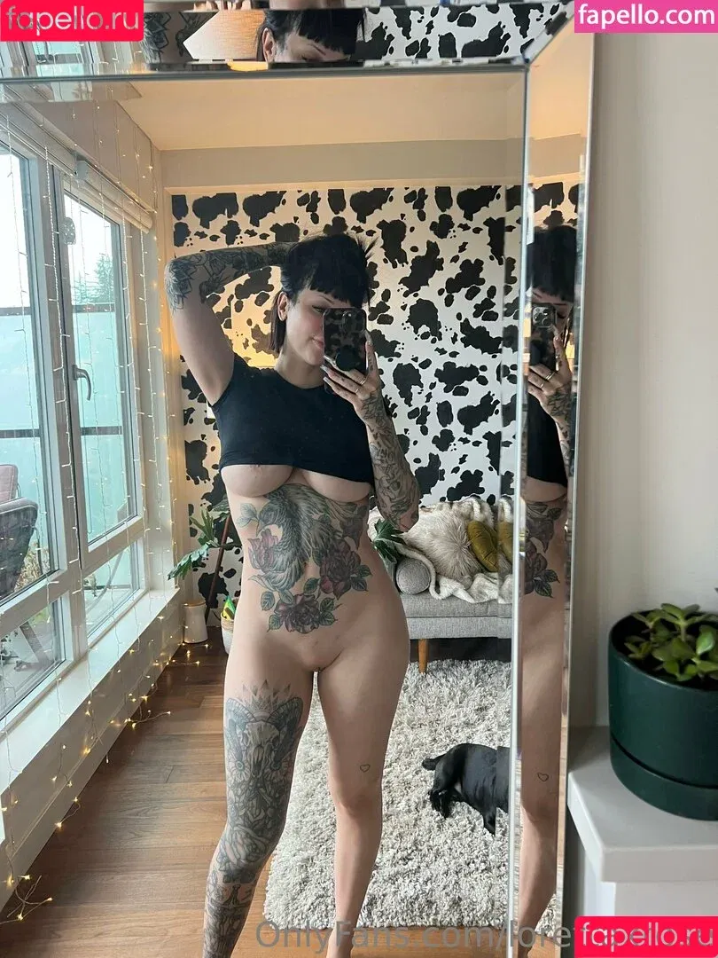 lorettarxse / lorettaxrose Onlyfans Photo Gallery 