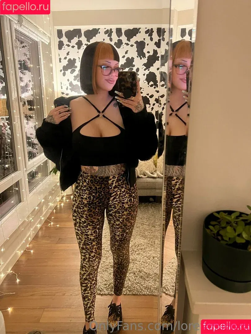 lorettarxse / lorettaxrose Onlyfans Photo Gallery 