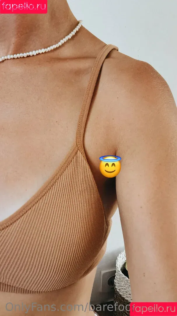 / Barefootlady69 / Saremm Onlyfans Photo Gallery 