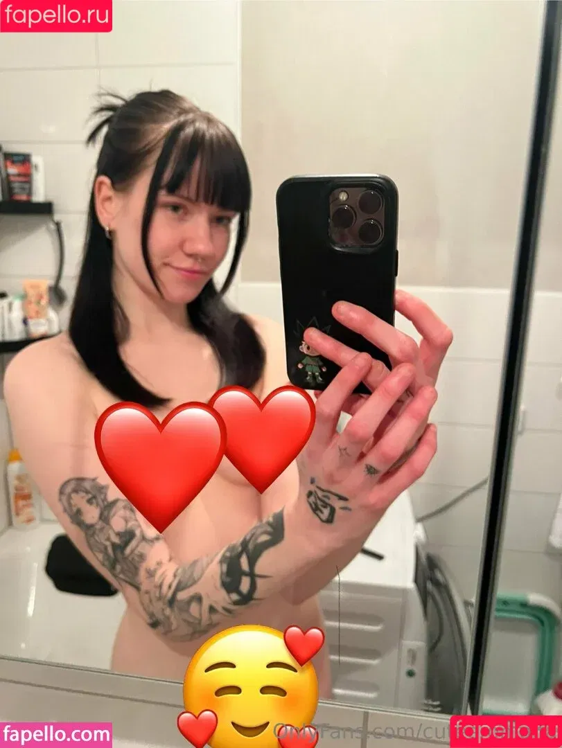 cuteeromana / only.romana Onlyfans Photo Gallery 