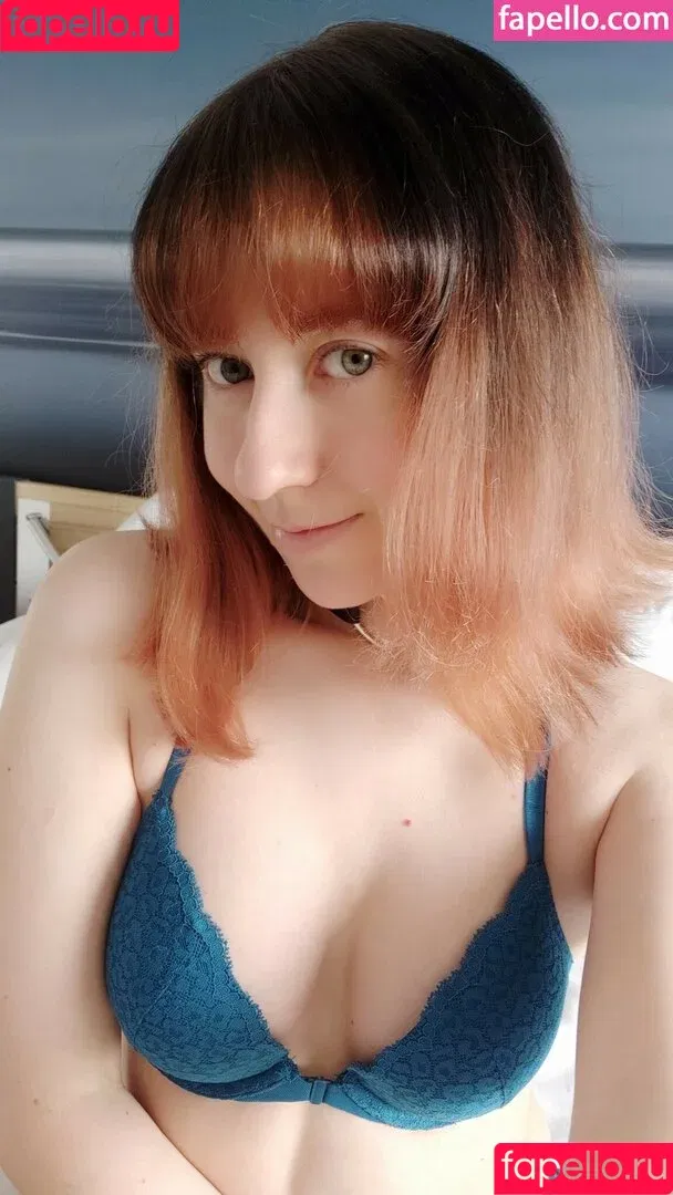 Lewdvamp / vampmk4 Onlyfans Photo Gallery 