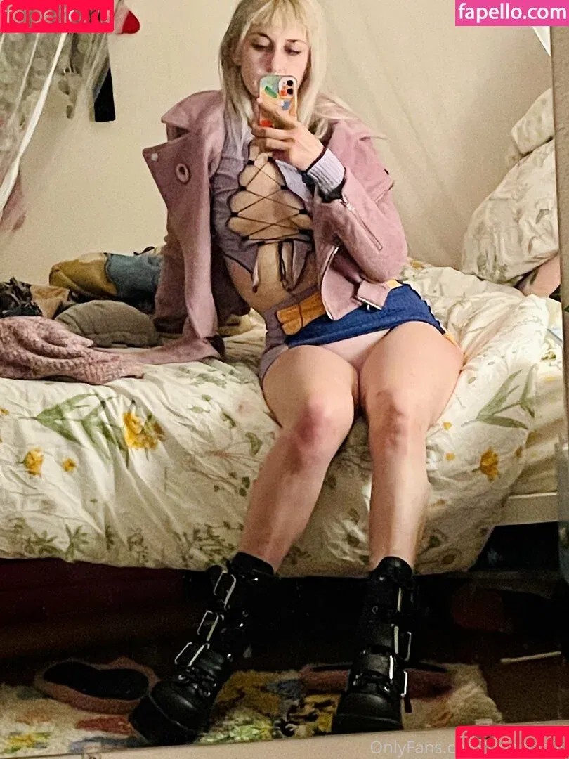 princelygel / princess.gelli_ Onlyfans Photo Gallery 