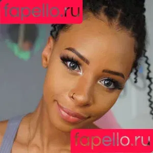 Ahquamarine / ahqua.marine / https: Onlyfans Photo Gallery 