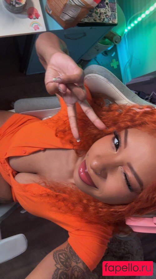 Ahquamarine Nude Onlyfans Photo 38