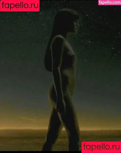 Malin Akerman / malinakerman Onlyfans Photo Gallery 