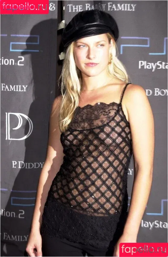 Ali Larter / alilarter Onlyfans Photo Gallery 