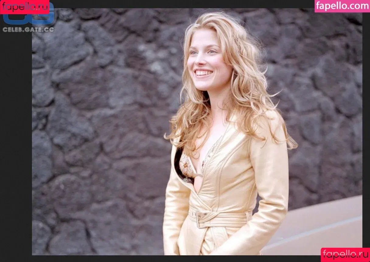 Ali Larter / alilarter Onlyfans Photo Gallery 