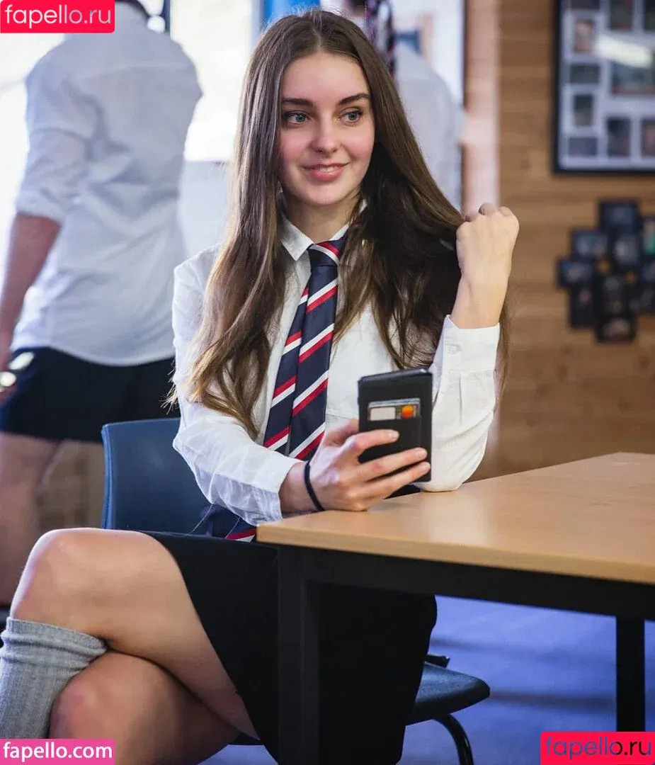 Loserfruit / brattykayla Onlyfans Photo Gallery 