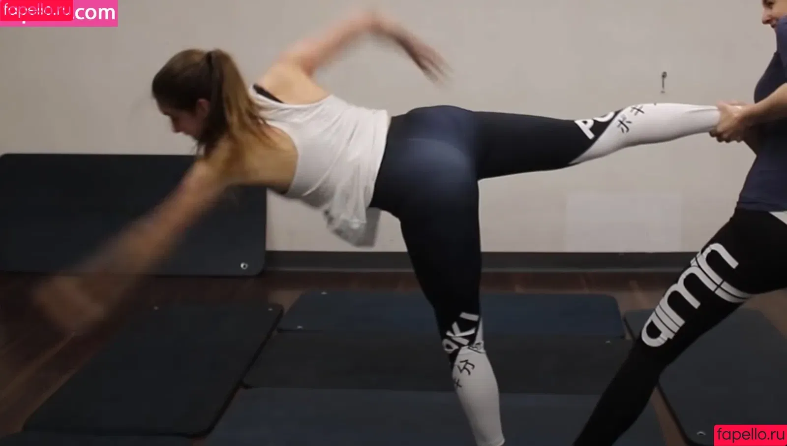 Loserfruit / brattykayla Onlyfans Photo Gallery 