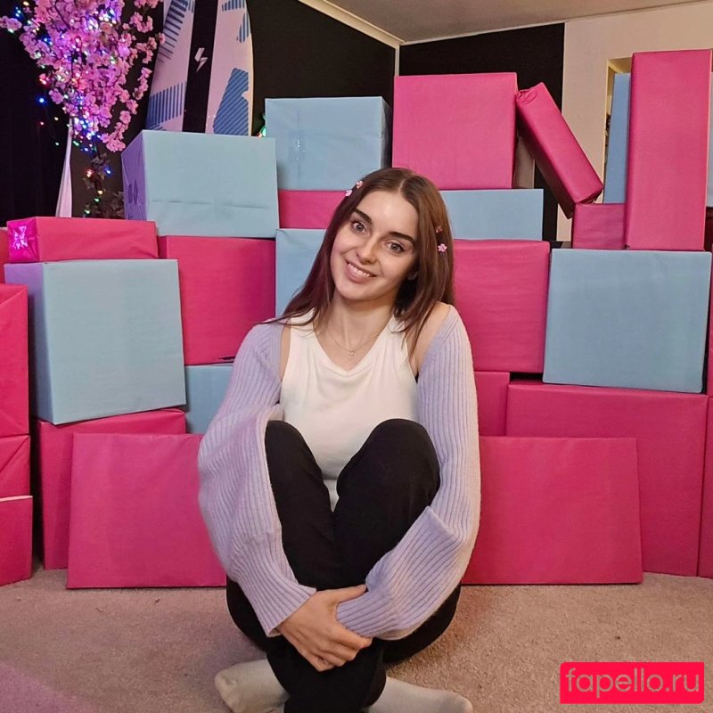 Loserfruit Nude Onlyfans Photo 13