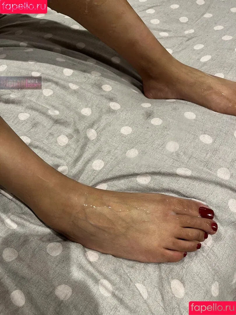 IndianWhiteB / indianwhitebounty Onlyfans Photo Gallery 