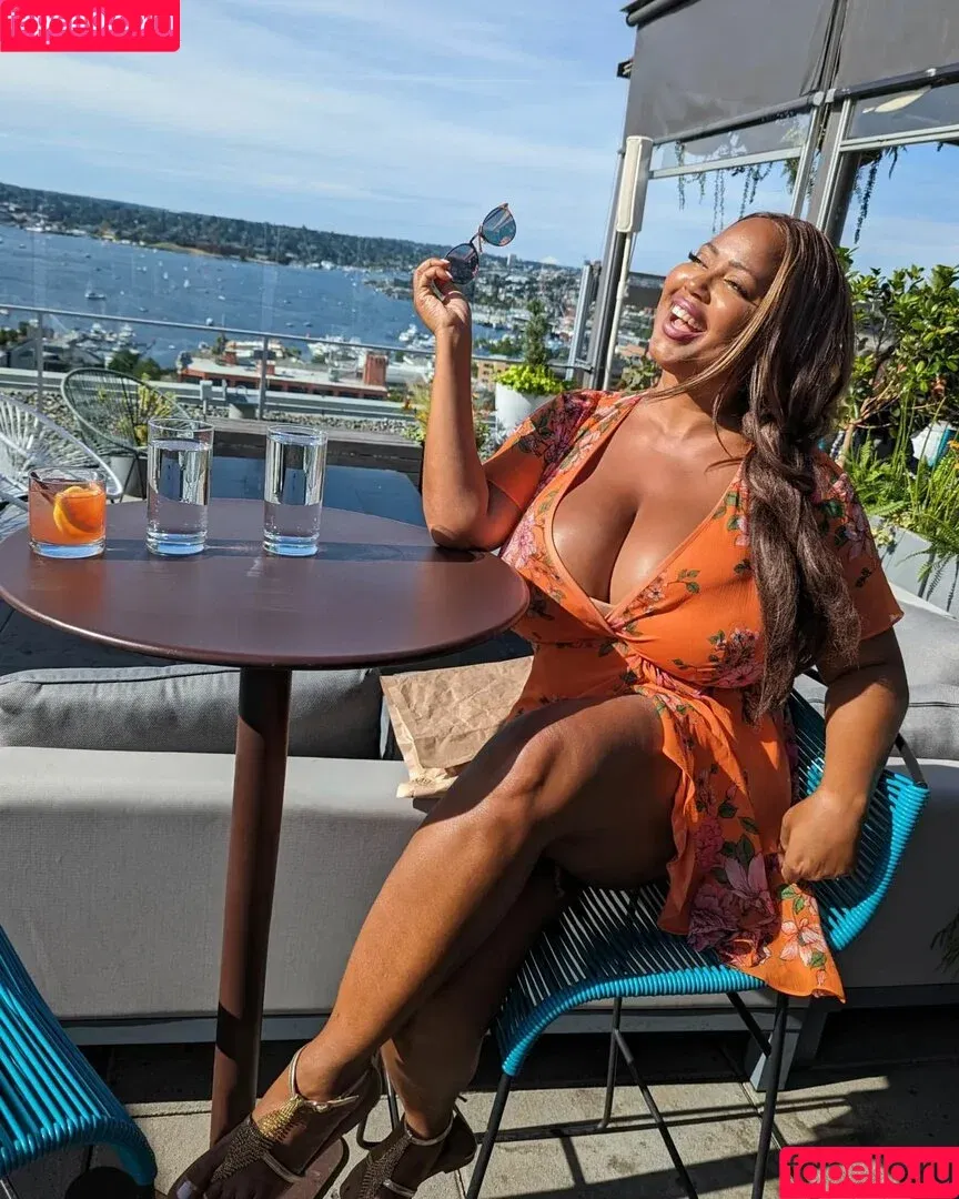 Monique Cooper / Monique Jai / moniquejai / moniquejcooper Onlyfans Photo Gallery 