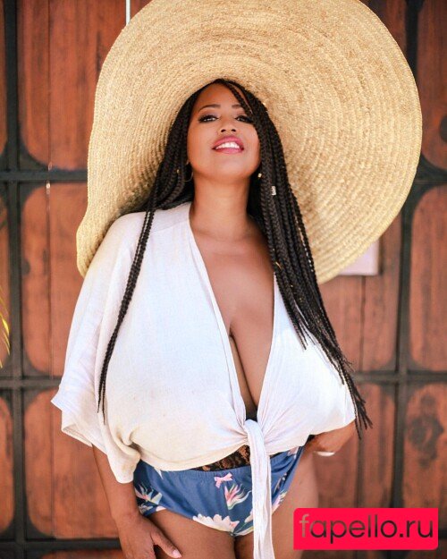 Monique Cooper Nude Onlyfans Photo 30