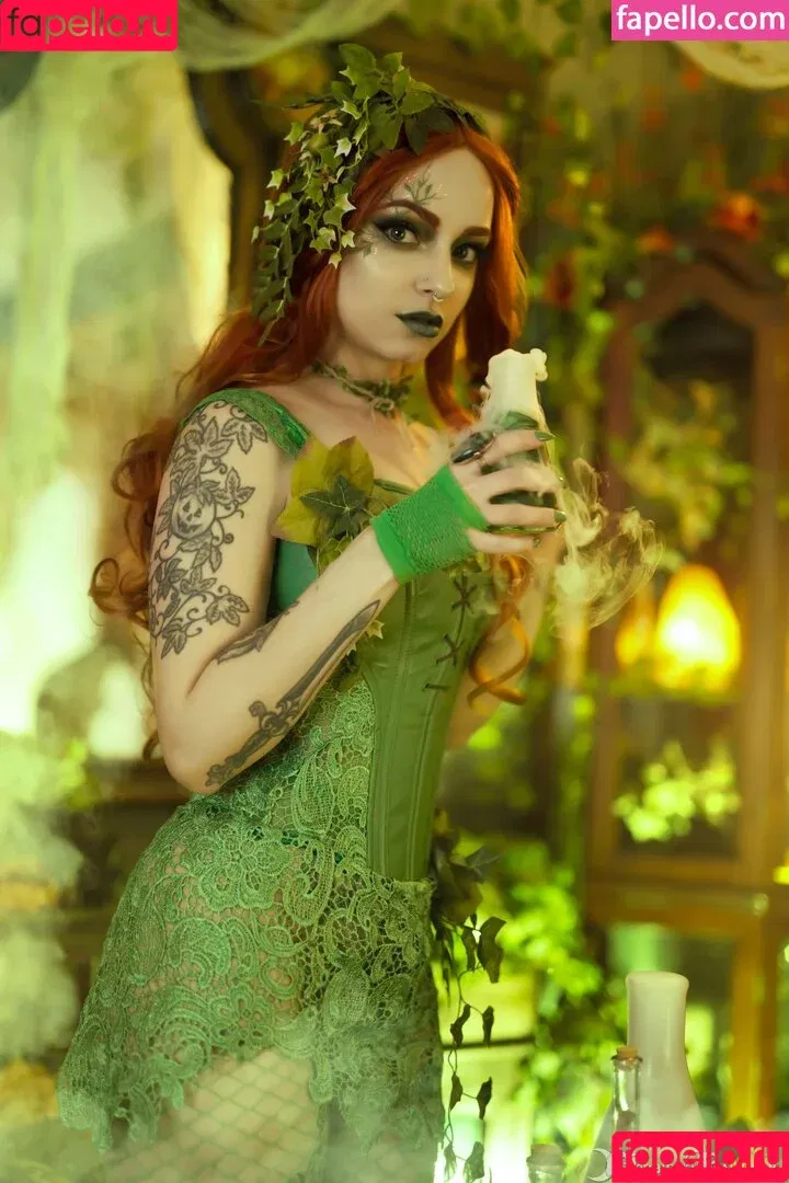 Genthehobbit / althistory_llc Onlyfans Photo Gallery 