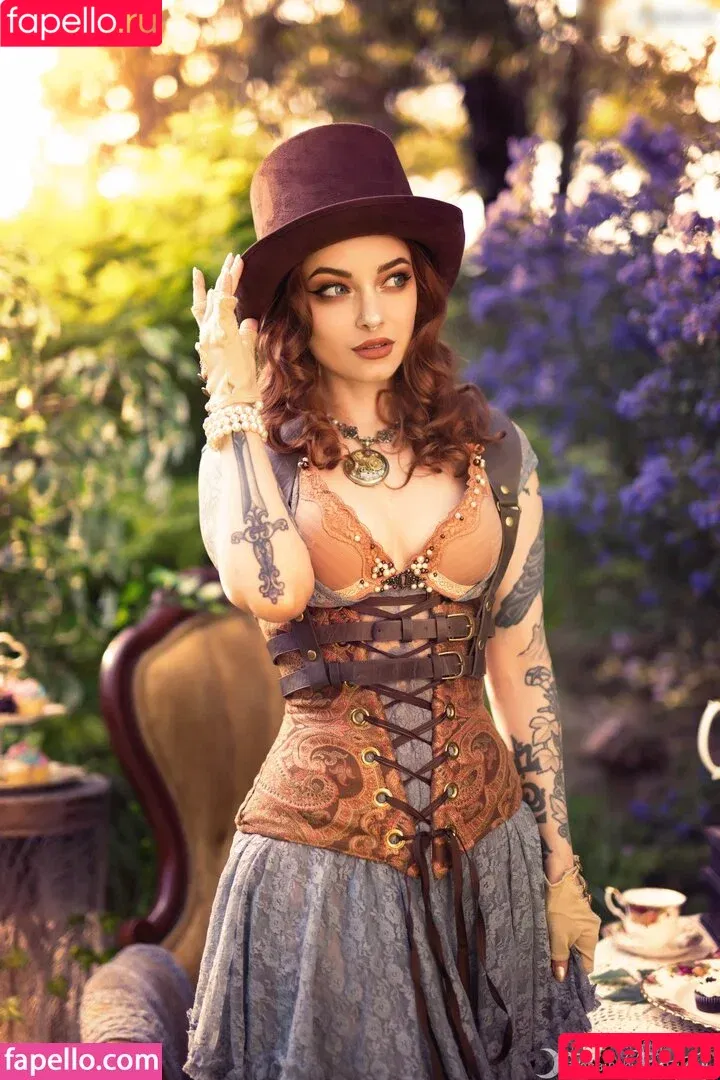 Genthehobbit / althistory_llc Onlyfans Photo Gallery 