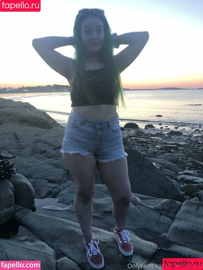 pixxxiebelle / thepixiebelles Onlyfans Photo Gallery 