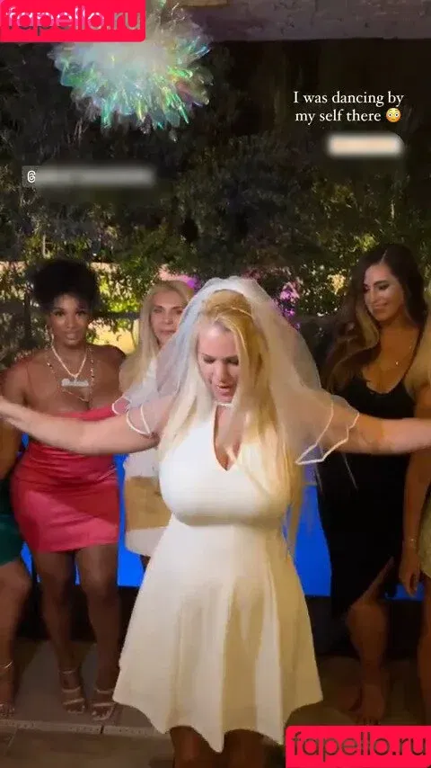 Nicolle A / nicatnitemusic / nicollelove Onlyfans Photo Gallery 