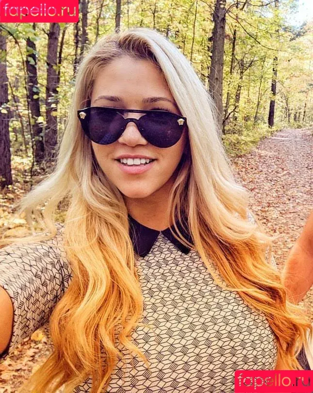 Nicolle A / nicatnitemusic / nicollelove Onlyfans Photo Gallery 