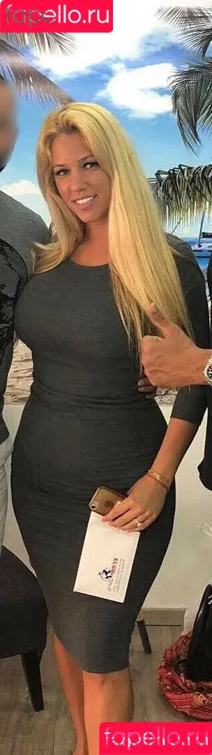 Nicolle A / nicatnitemusic / nicollelove Onlyfans Photo Gallery 