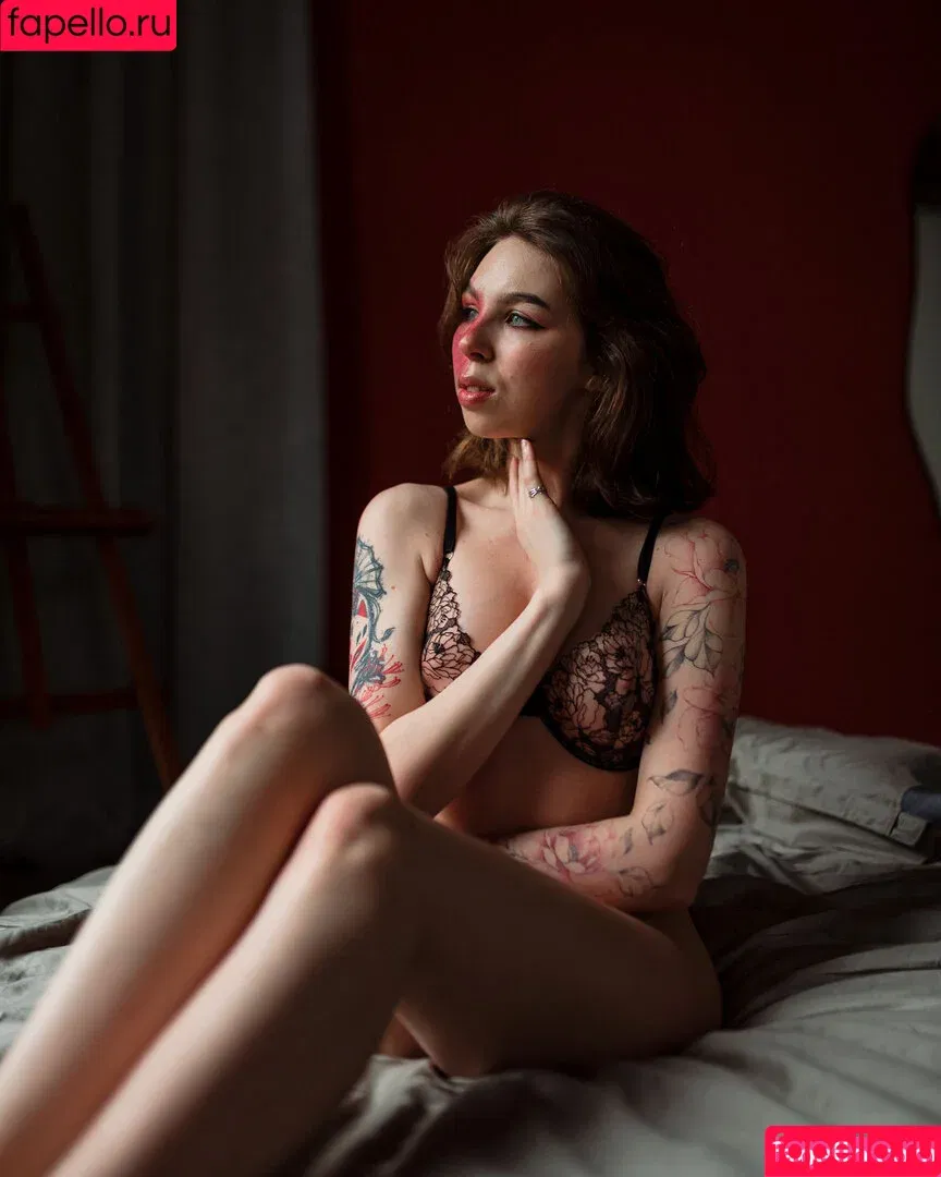 Unique-katarina / k_krendelek / k_rrr_endelek Onlyfans Photo Gallery 