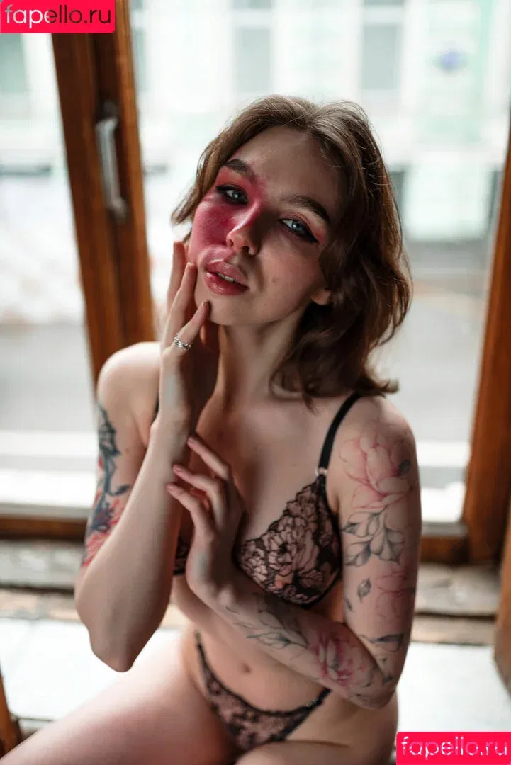 Unique-katarina / k_krendelek / k_rrr_endelek Onlyfans Photo Gallery 