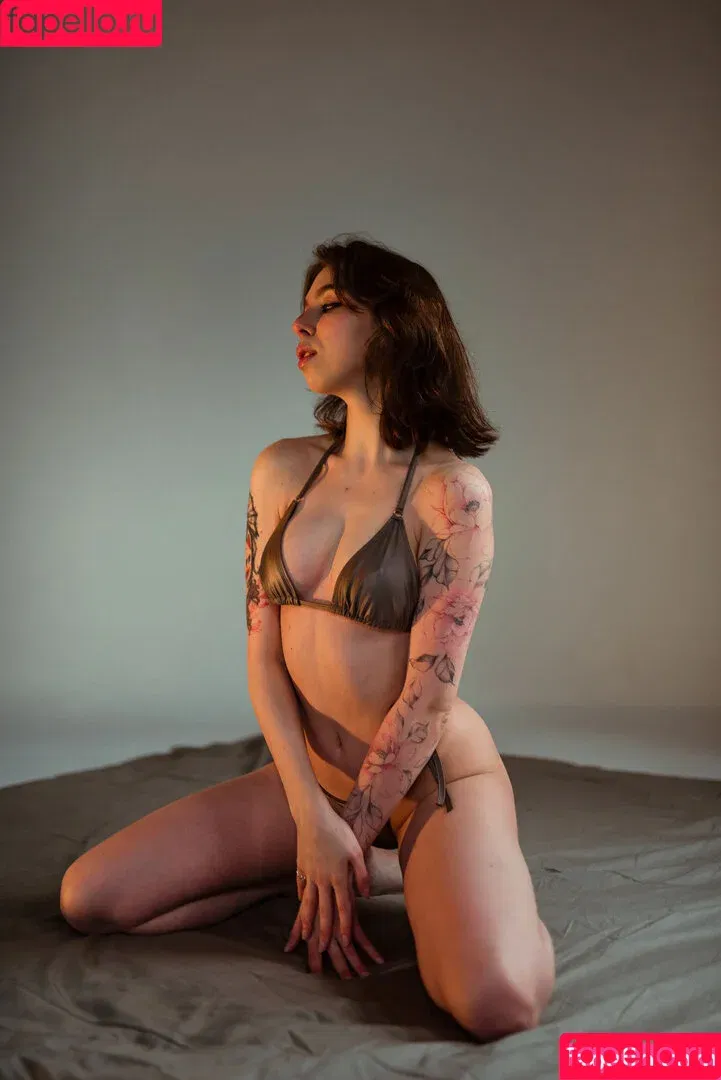 Unique-katarina / k_krendelek / k_rrr_endelek Onlyfans Photo Gallery 