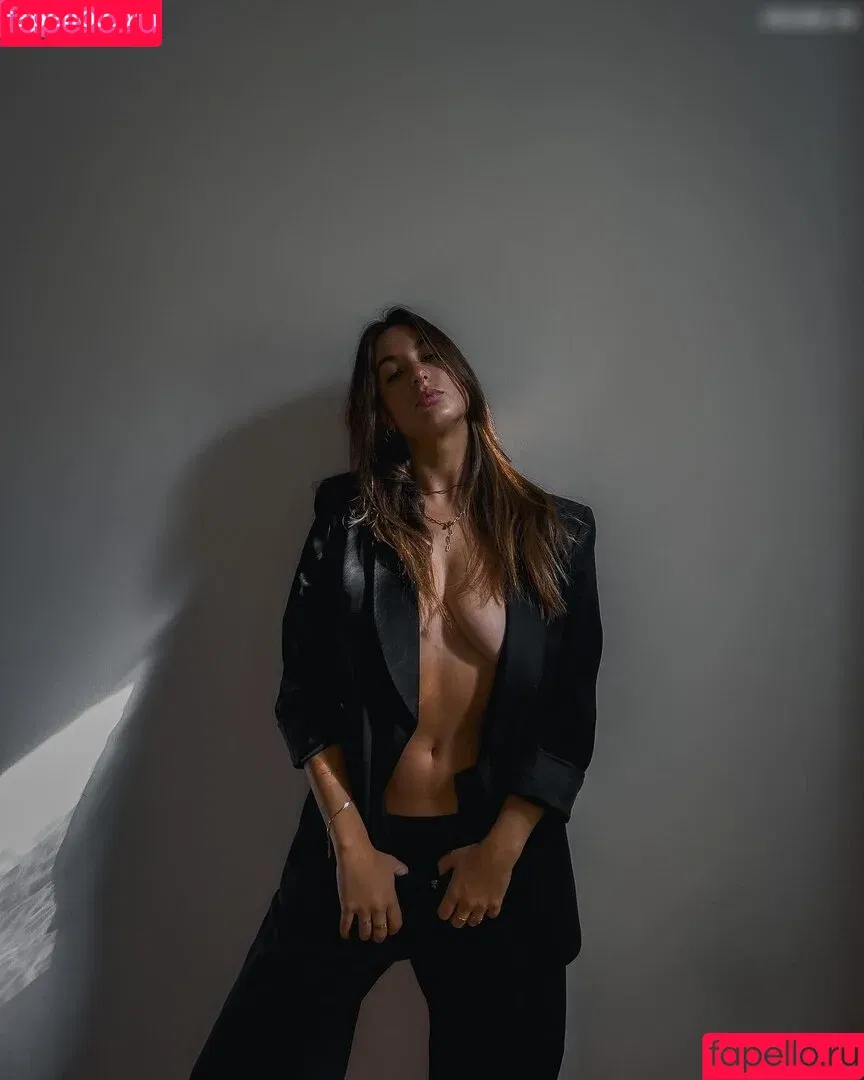 Julia Sophie / sophieandjune Onlyfans Photo Gallery 