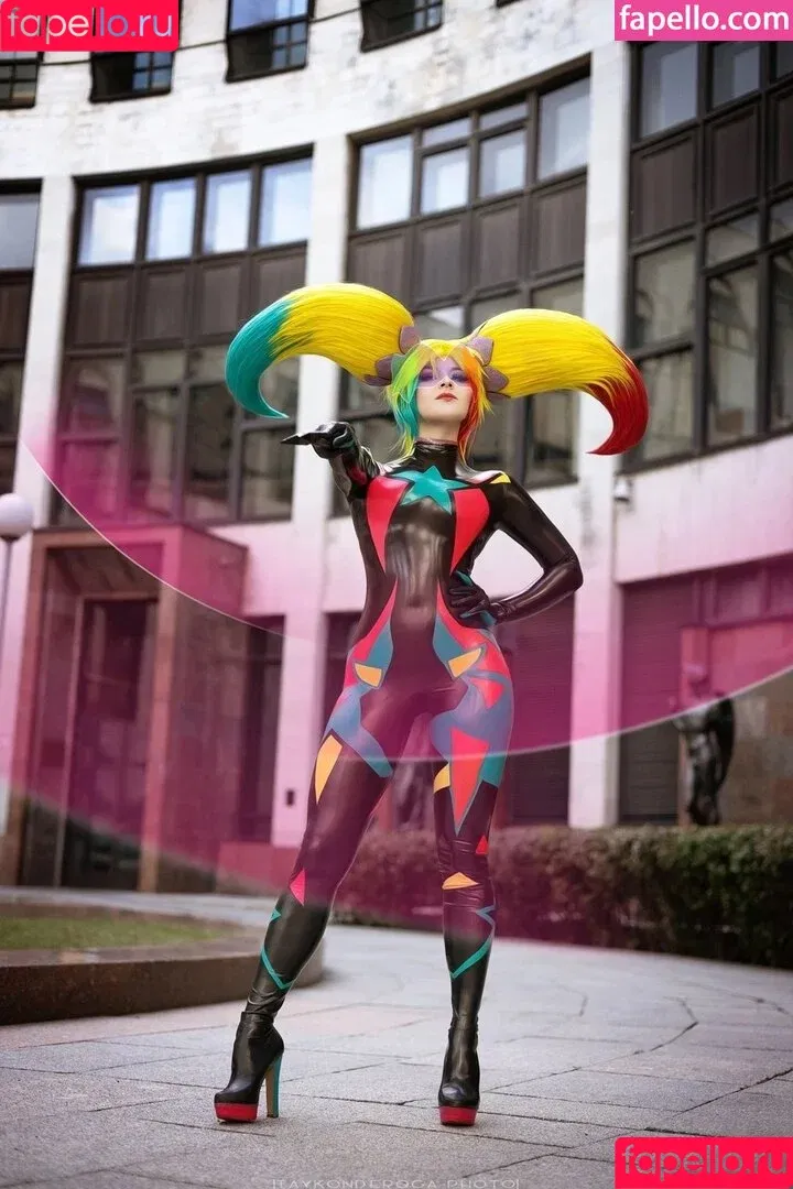 Waterloo / eliza_waterloo Onlyfans Photo Gallery 