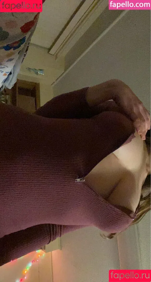 reneeprentice1 Onlyfans Photo Gallery 