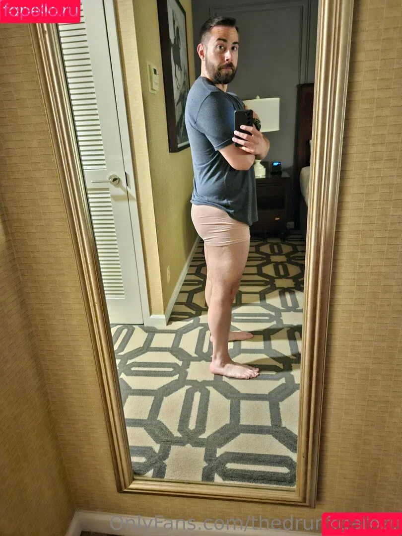 thedrunkengamers / thedrunkgamer Onlyfans Photo Gallery 