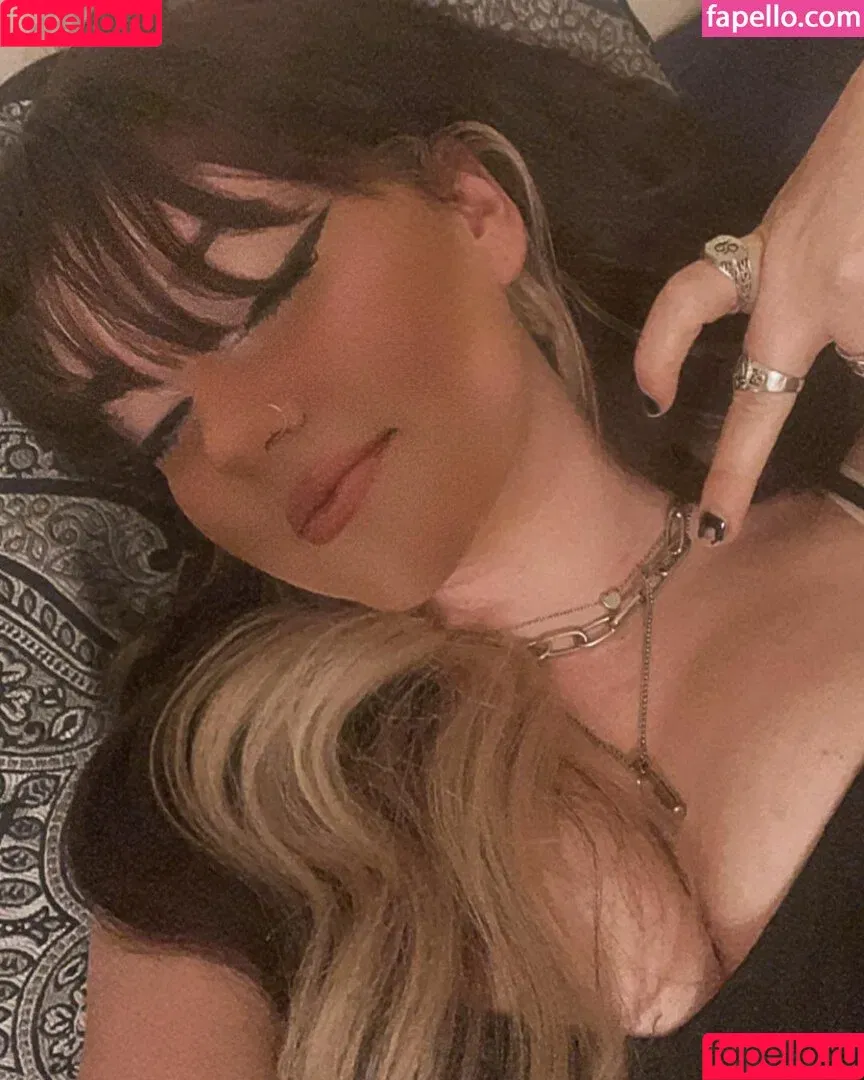 HeckSnekx / carla_fayee / xocxrlaaa / xocxrlaaa_ Onlyfans Photo Gallery 