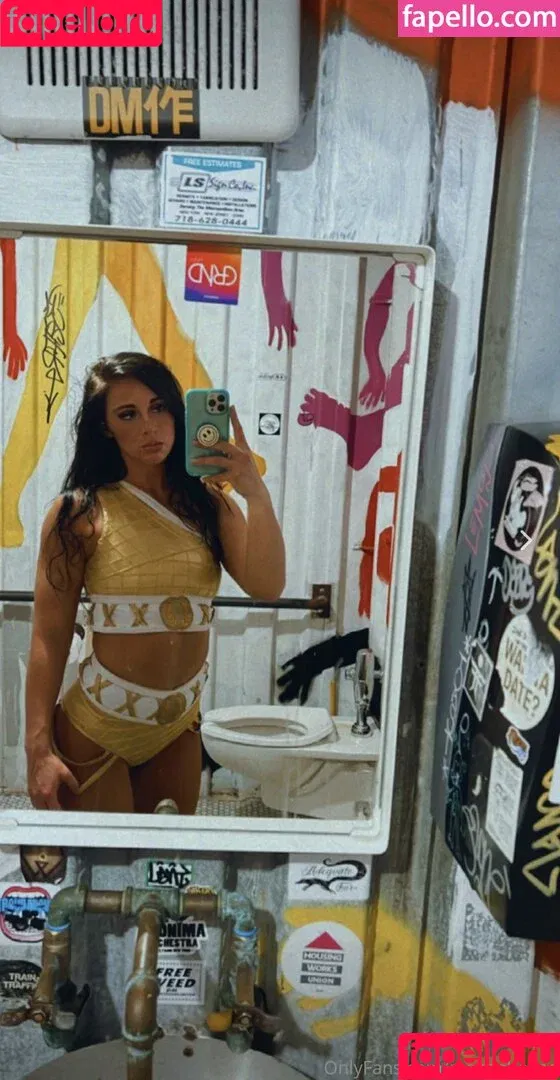 Megan Bayne / meganbayne / themeganbayne Onlyfans Photo Gallery 