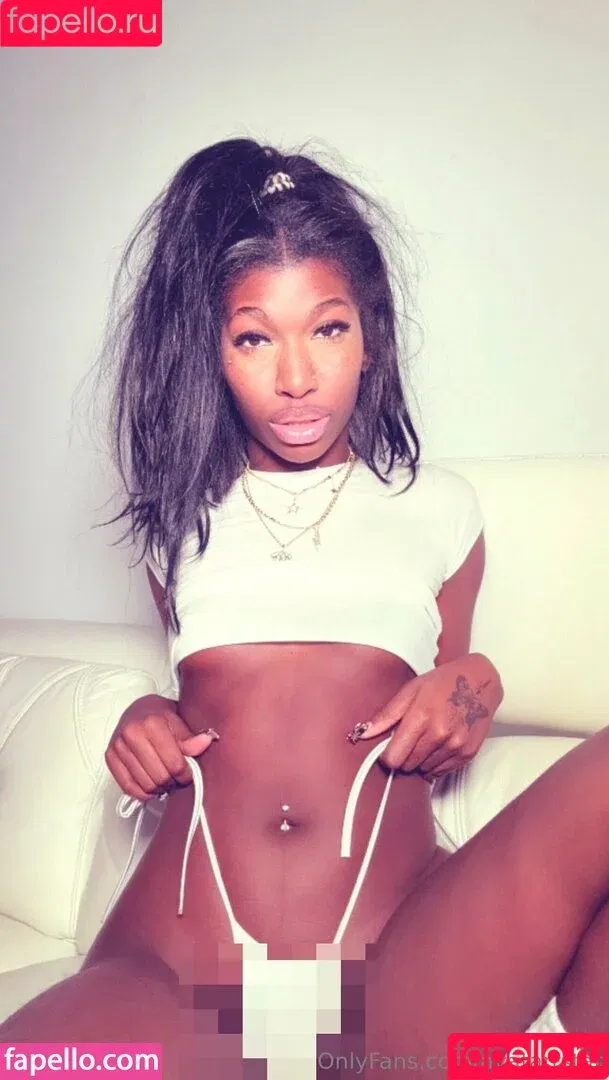 starmunii Onlyfans Photo Gallery 