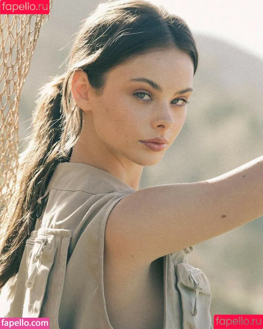 Meika Woollard / meikawoollard Onlyfans Photo Gallery 