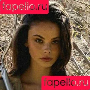 Meika Woollard / meikawoollard Onlyfans Photo Gallery 